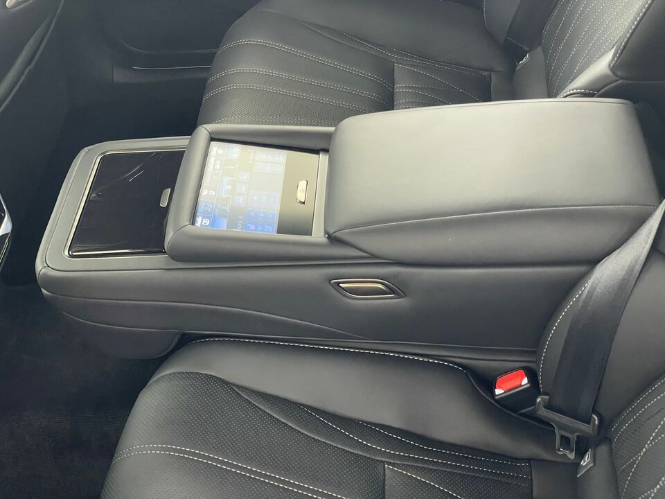 LS 500h Excellence AWD