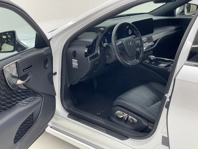 LEXUS LS 500h Excellence AWD