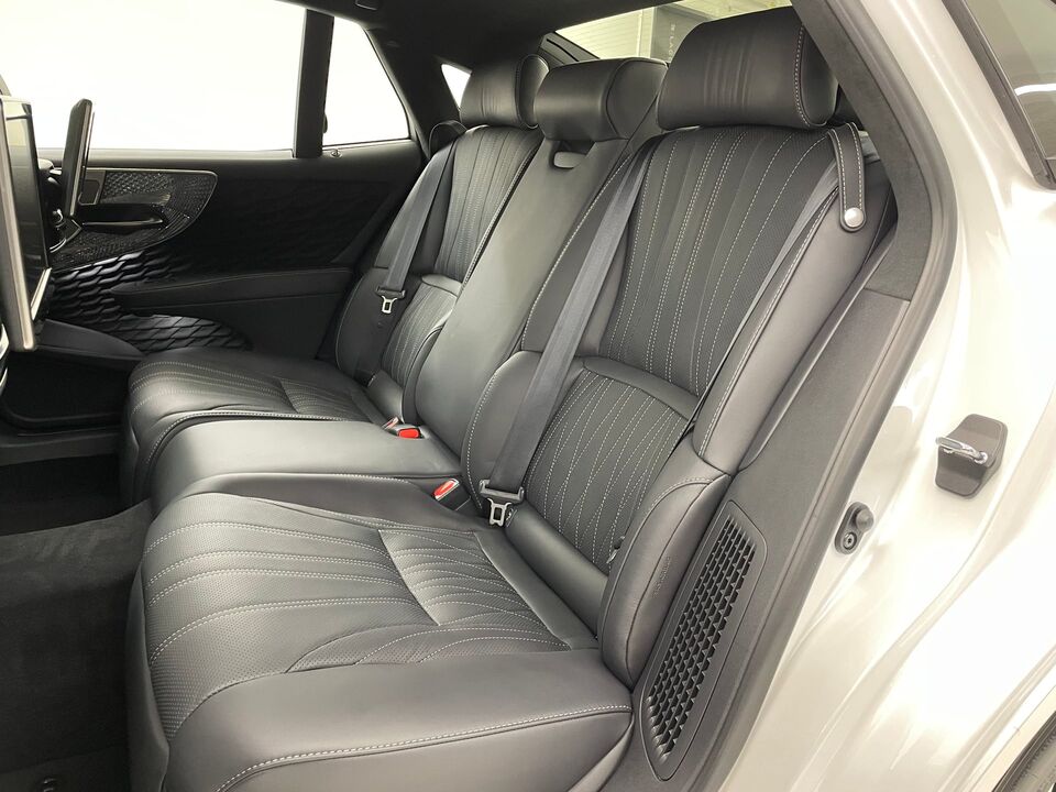 LS 500h Excellence AWD