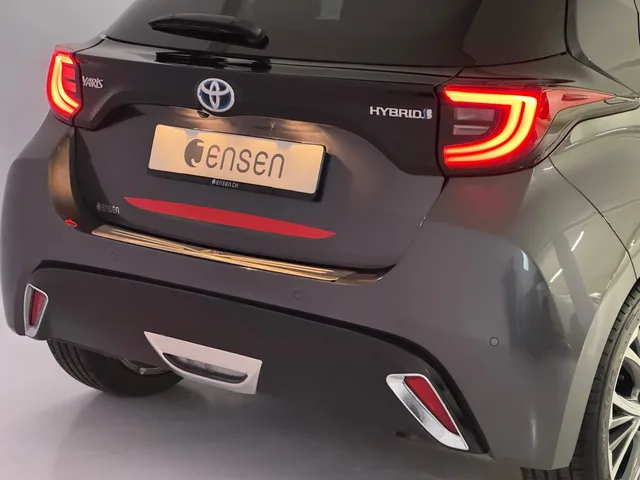 TOYOTA Yaris 1.5 VVT-i HSD Premium