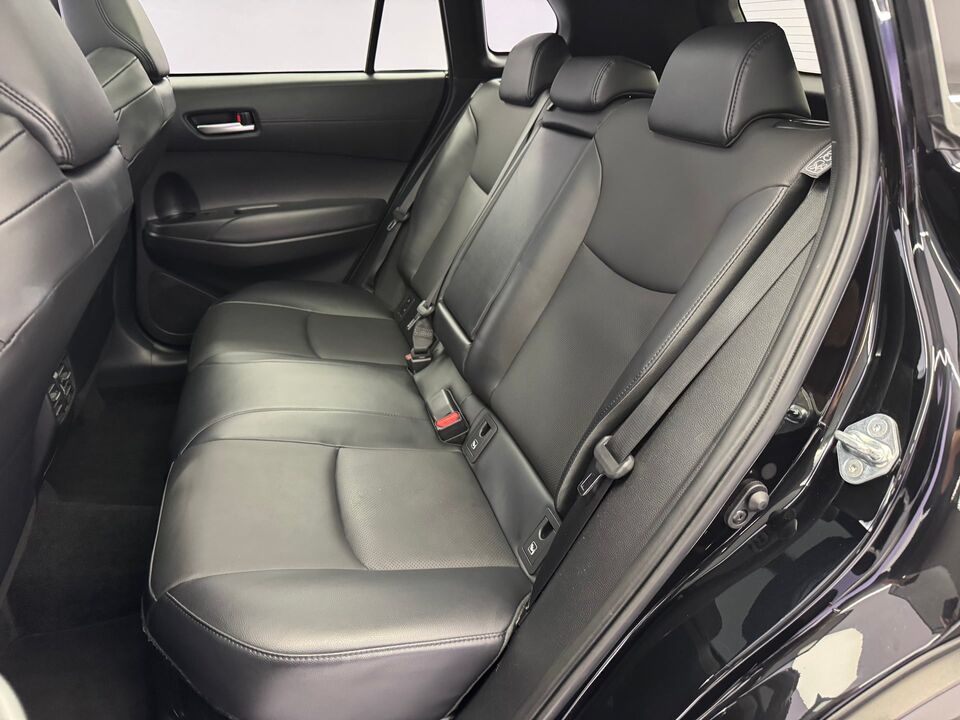 Corolla Cross 2.0 HSD Premium AWD-i