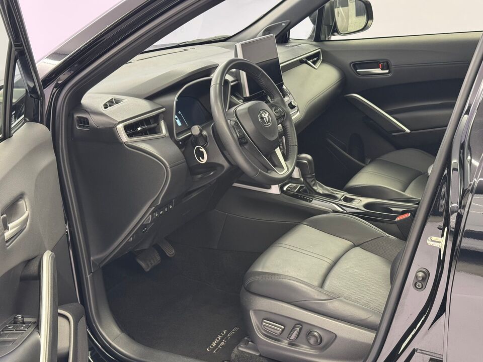 Corolla Cross 2.0 HSD Premium AWD-i