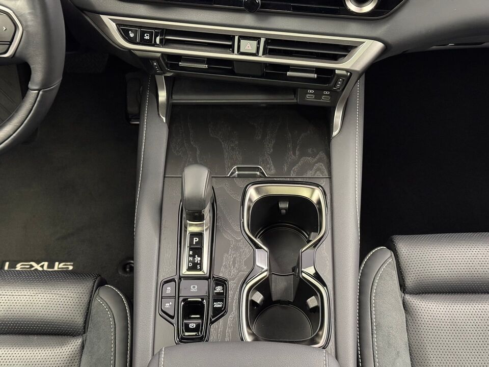 RX 450h+ Excellence AWD