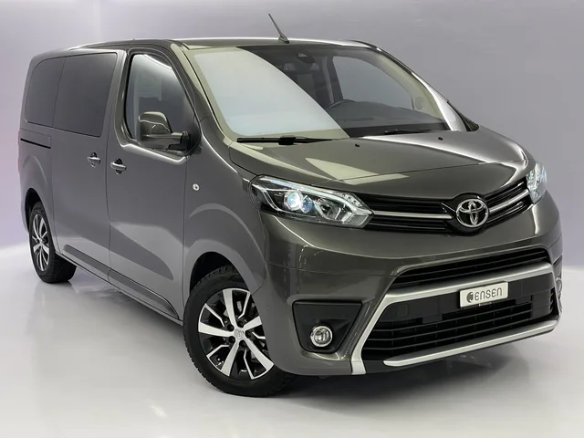 TOYOTA PROACE Verso L1 2.0 D Trend