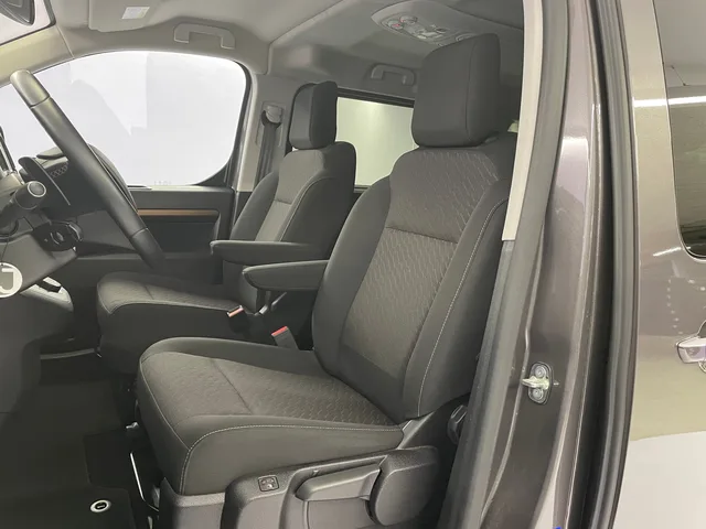 TOYOTA PROACE Verso L1 2.0 D Trend
