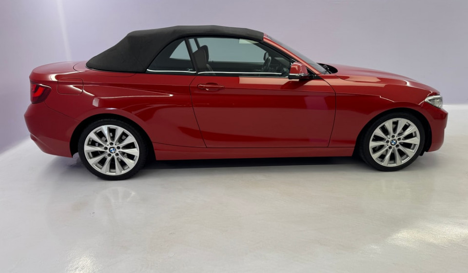 BMW 230 230i