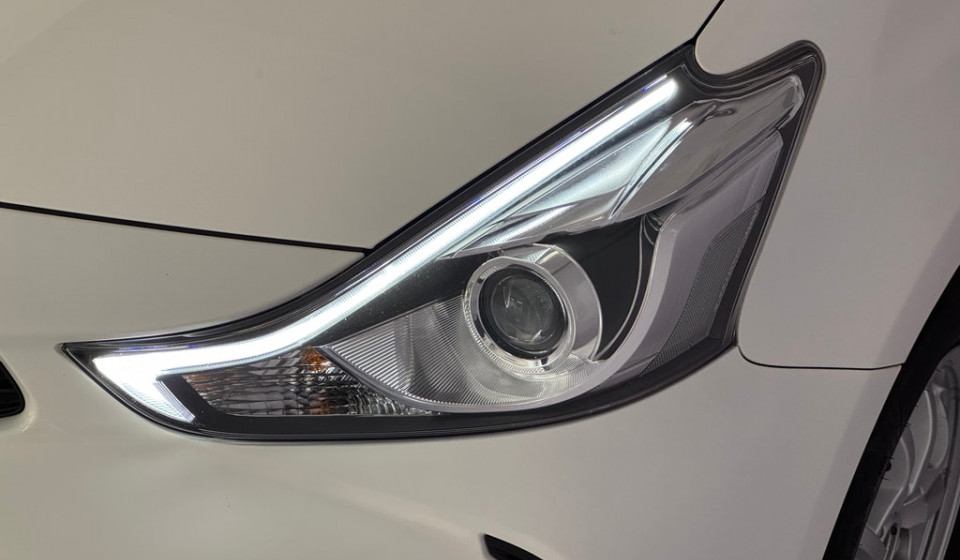 TOYOTA Prius+ Wagon Hybrid 1.8 Sol