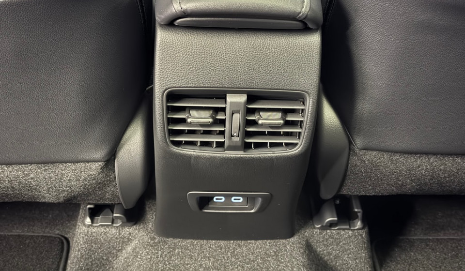 TOYOTA Corolla Cross Hybrid 2.0 Premium AWD-i