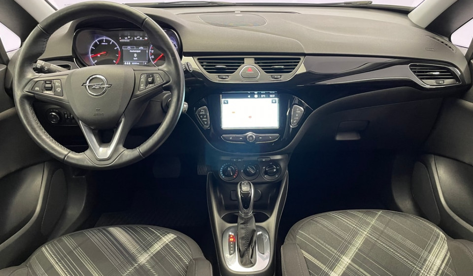 OPEL Corsa 1.4 eTEC Black Edition