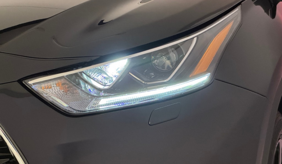 TOYOTA Highlander Hybrid 2.5 Premium AWD-i