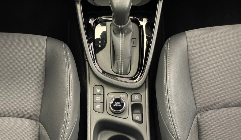TOYOTA Yaris Cross Hybrid 1.5 Premiere Edition AWD-i