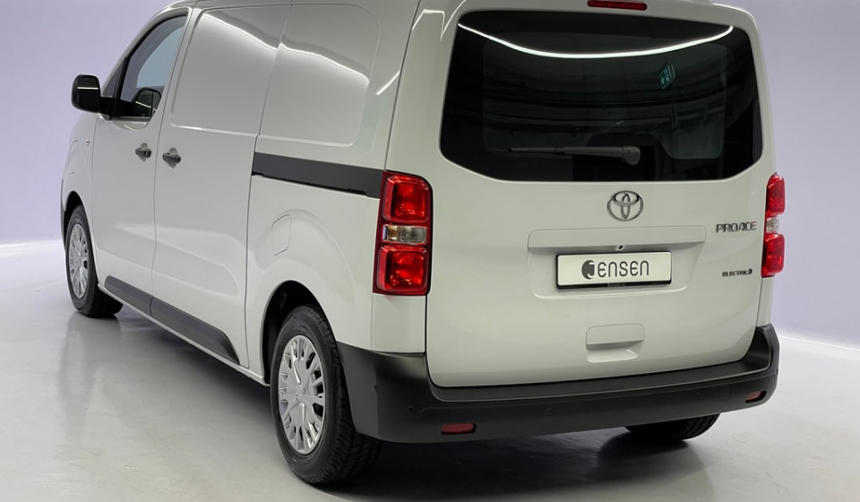 TOYOTA Proace Van L1 Electric 75 kWh Advanced