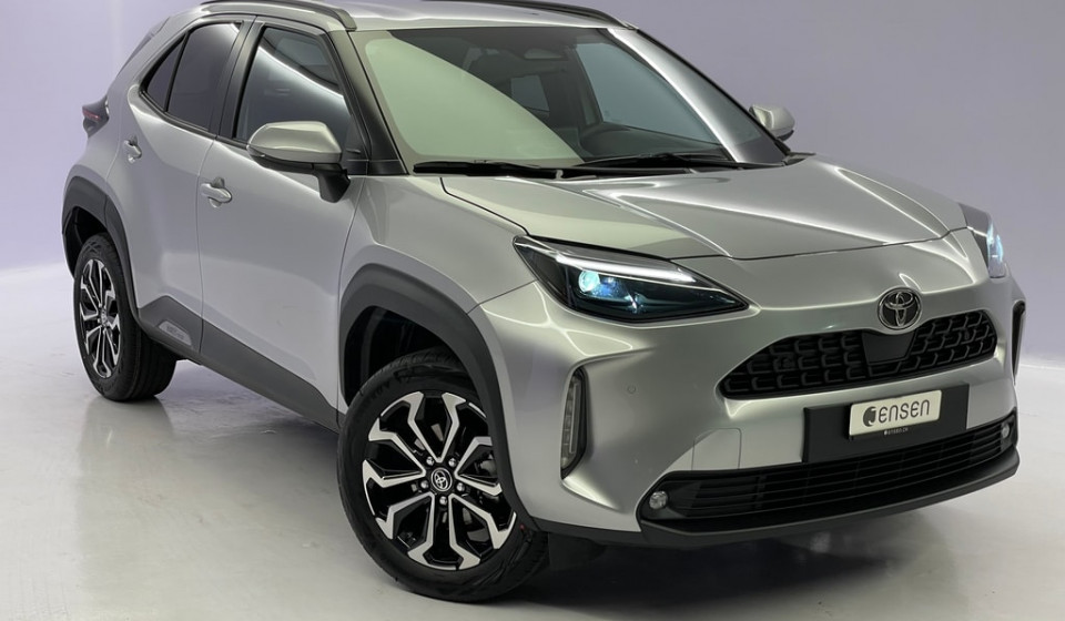 TOYOTA Yaris Cross Hybrid 1.5 Trend AWD-i