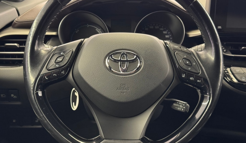 TOYOTA C-HR Hybrid 1.8 Premium