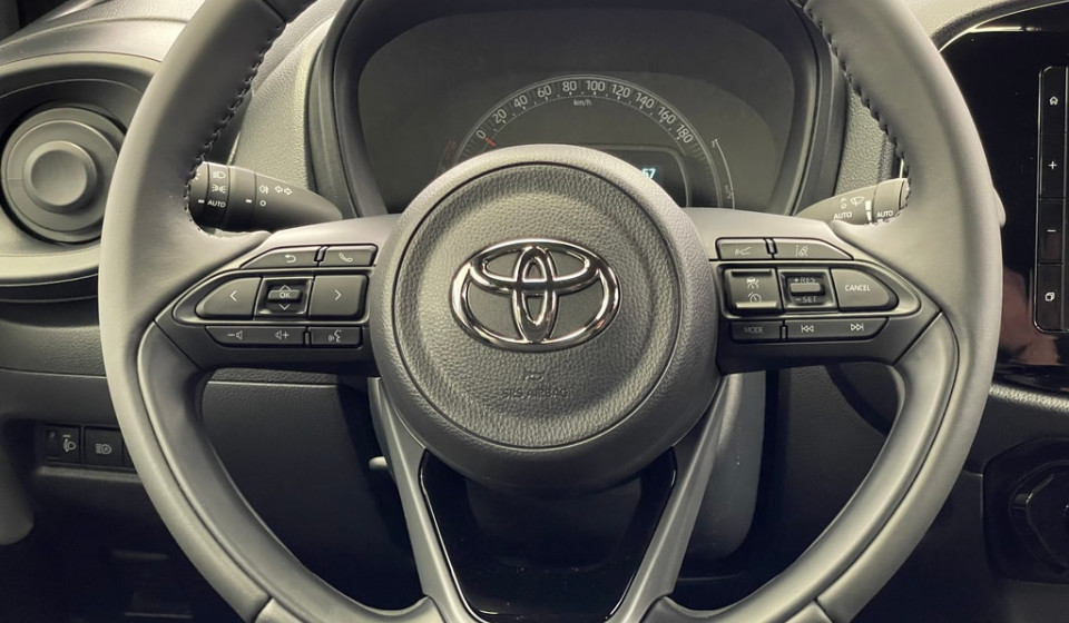 TOYOTA Aygo X 1.0 Comfort