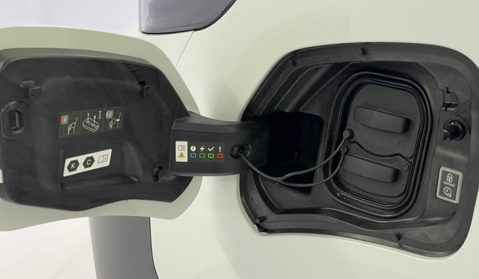 TOYOTA Proace Van L1 Electric 75 kWh Advanced
