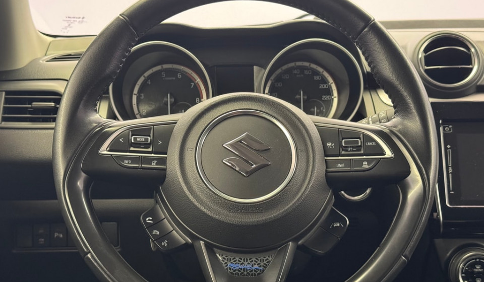 SUZUKI Swift 1.2 Piz Sulai Top Hybrid 4x4