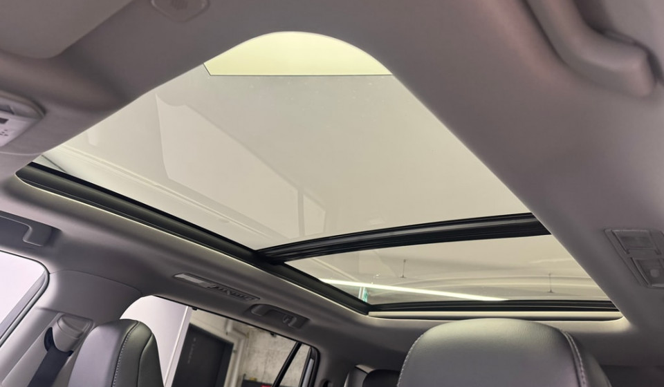 TOYOTA Highlander Hybrid 2.5 Premium AWD-i