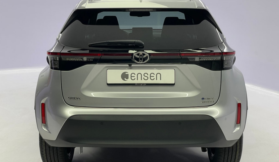 TOYOTA Yaris Cross Hybrid 1.5 Trend AWD-i