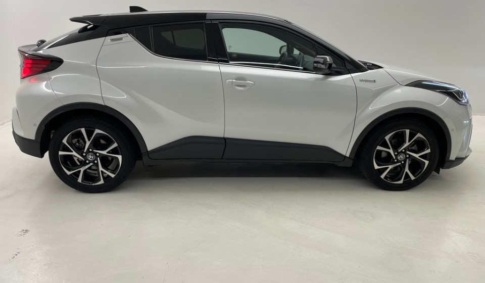 TOYOTA C-HR Hybrid 2.0 Trend