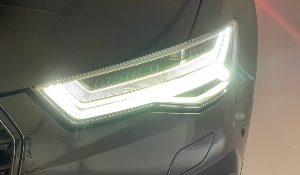 AUDI A6 Avant 3.0 V6 TFSI quattro S-Tronic