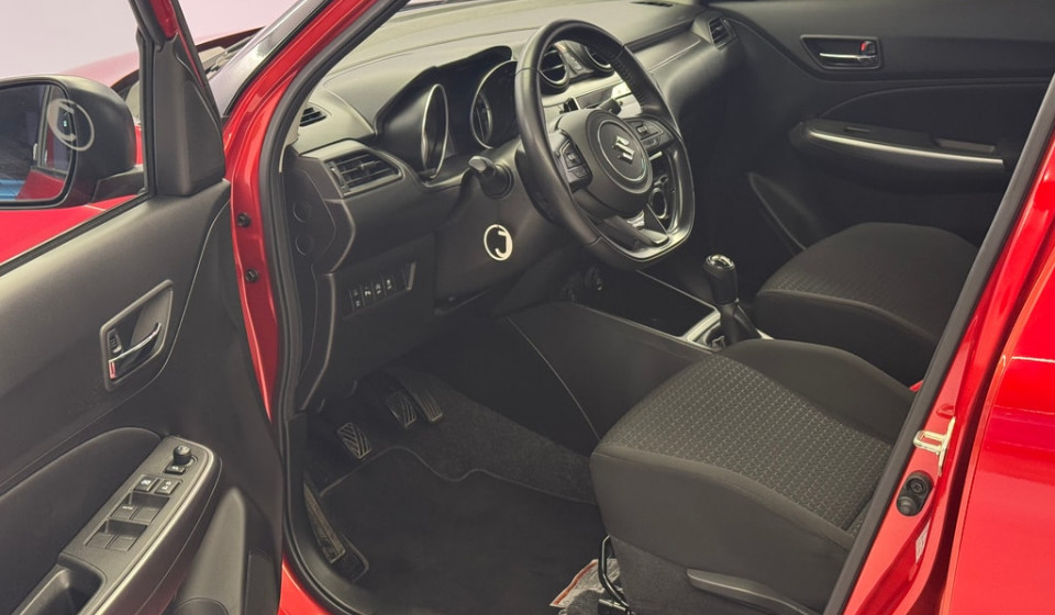 SUZUKI Swift 1.2 Piz Sulai Top Hybrid 4x4