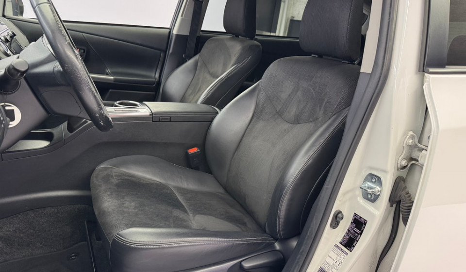 TOYOTA Prius+ Wagon Hybrid 1.8 Sol
