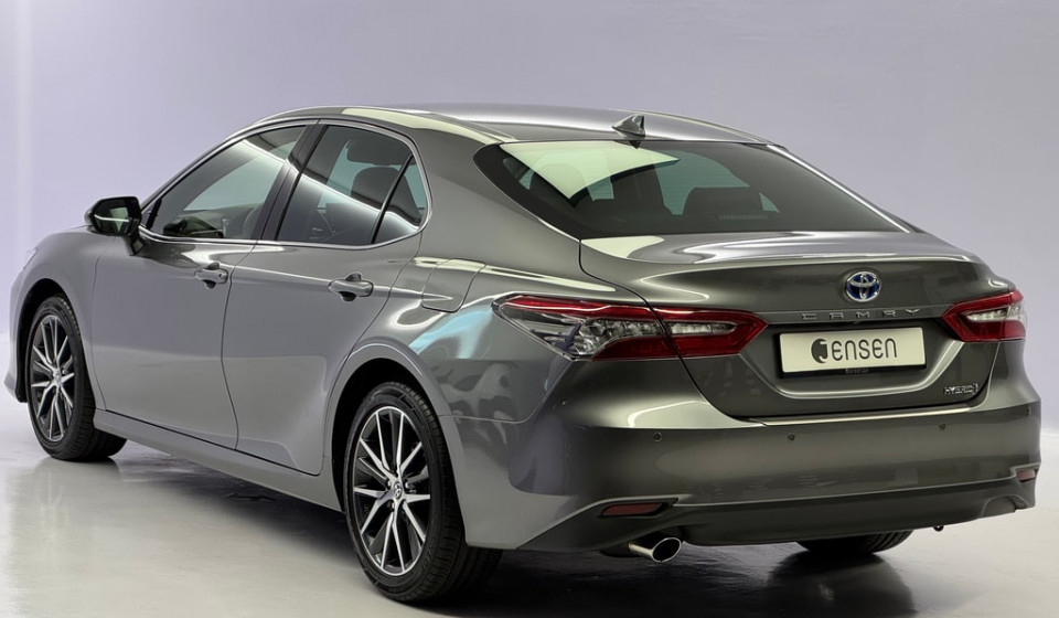 TOYOTA Camry Hybrid 2.5 Premium