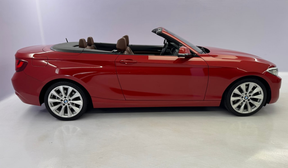 BMW 230 230i