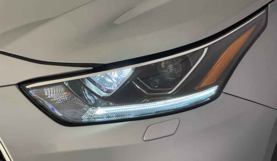 TOYOTA Highlander Hybrid 2.5 Premium AWD-i