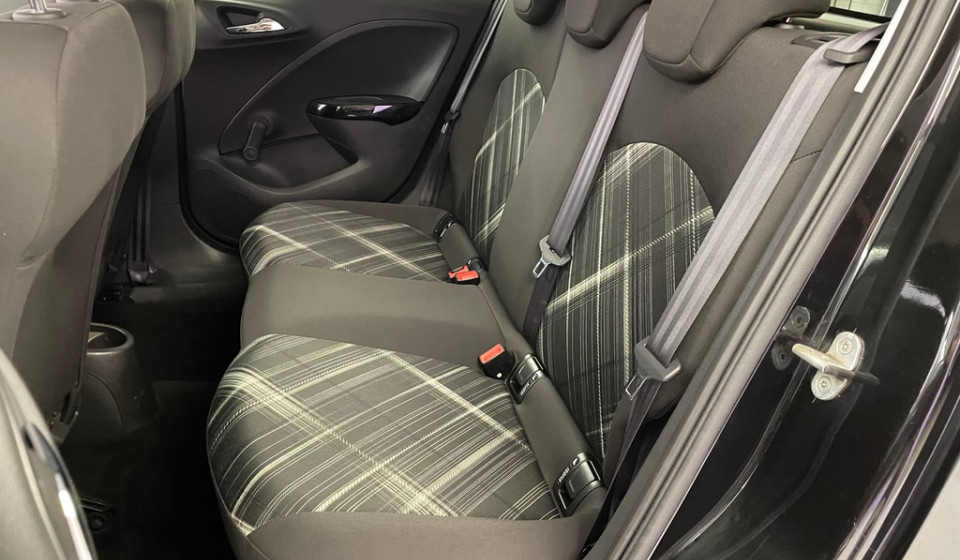 OPEL Corsa 1.4 eTEC Black Edition