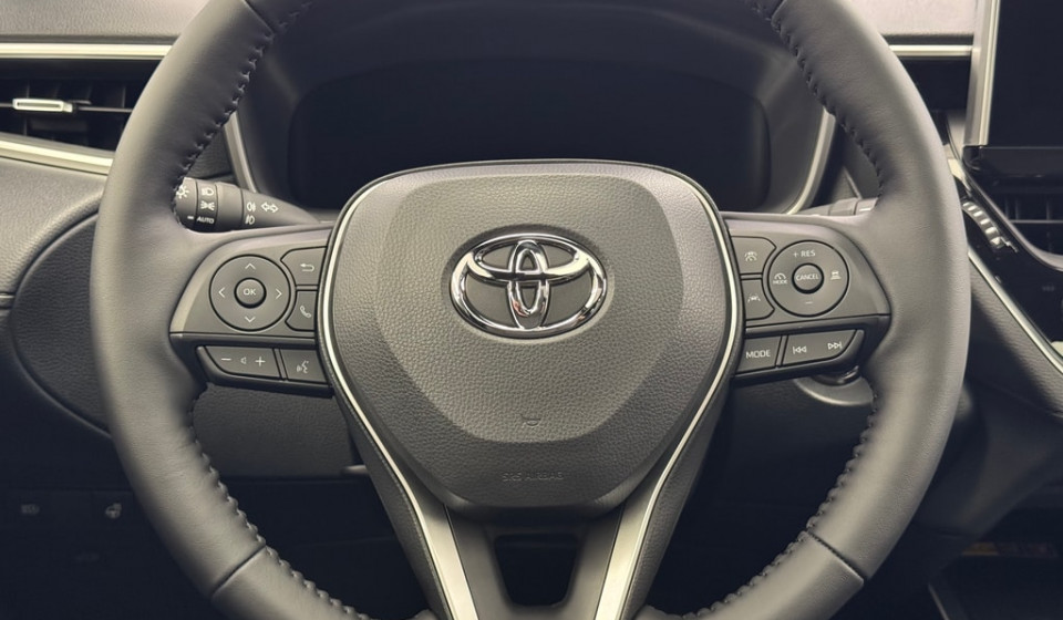 TOYOTA Corolla Cross Hybrid 2.0 Premium AWD-i