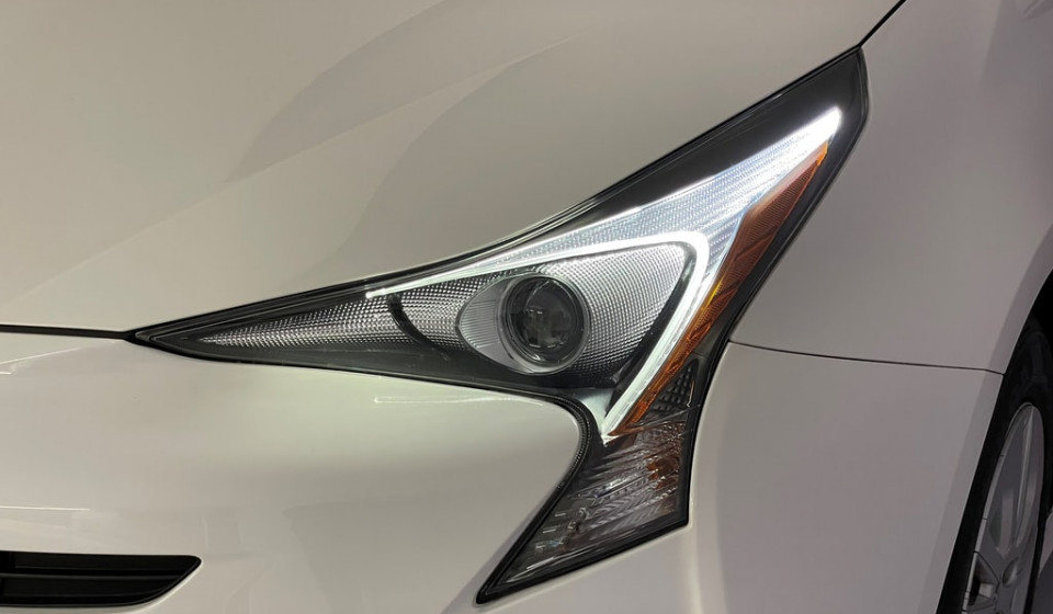TOYOTA Prius Hybrid 1.8 Sol