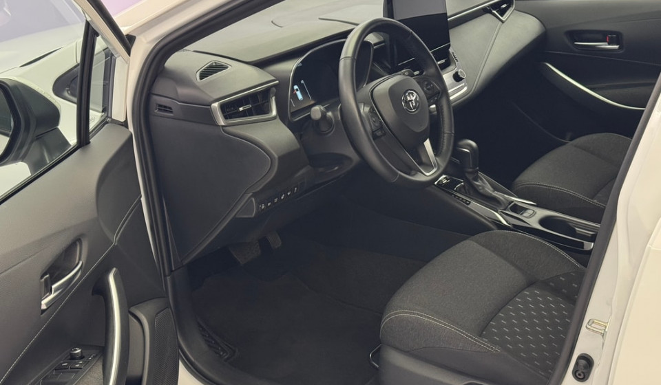 TOYOTA Corolla Touring Sports Hybrid 1.8 Comfort