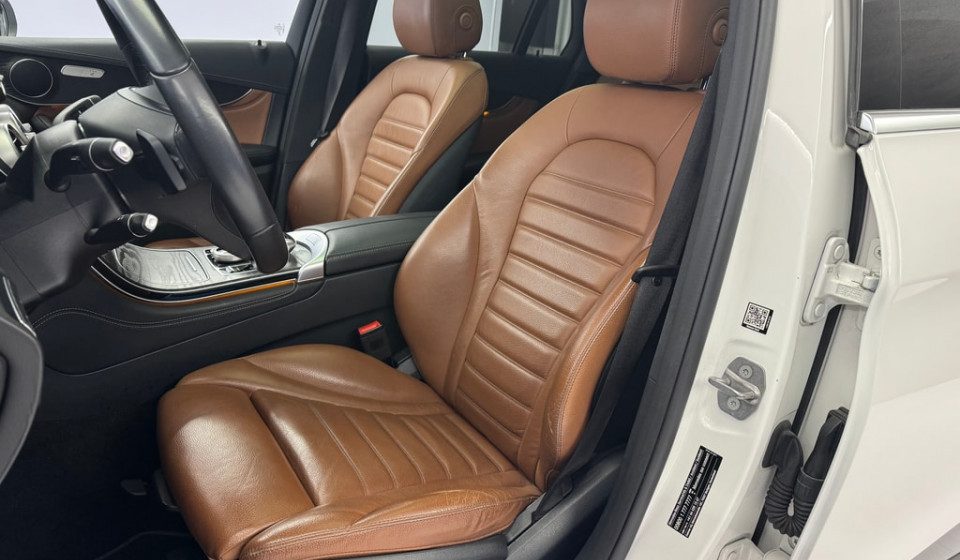 MERCEDES-BENZ GLC 300 GLC 300 Exclusive 4MATIC