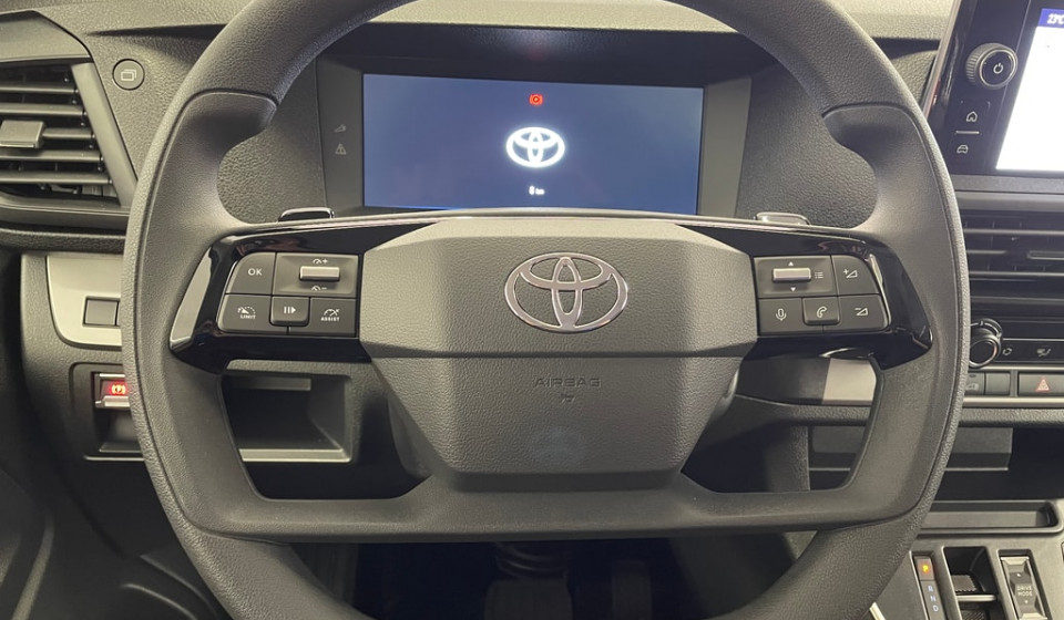 TOYOTA Proace Van L1 Electric 75 kWh Advanced