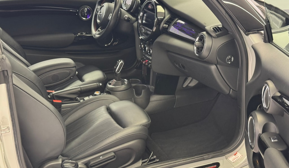 MINI Cabrio F57 2.0i John Cooper Works SAG