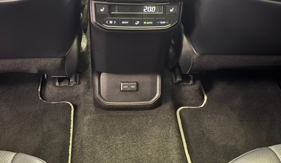 TOYOTA Highlander Hybrid 2.5 Premium AWD-i