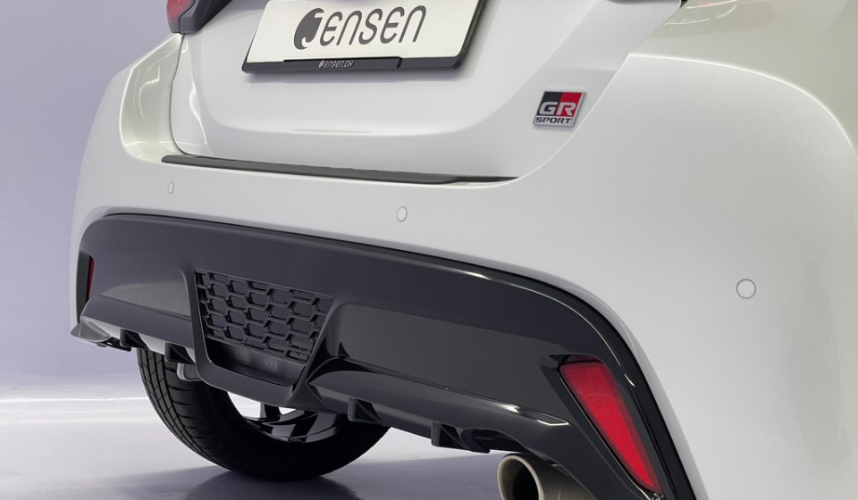 TOYOTA Yaris Hybrid 1.5 GR Sport