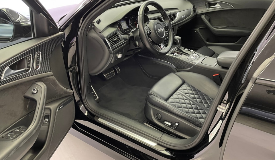 AUDI A6 Avant 3.0 V6 TFSI quattro S-Tronic