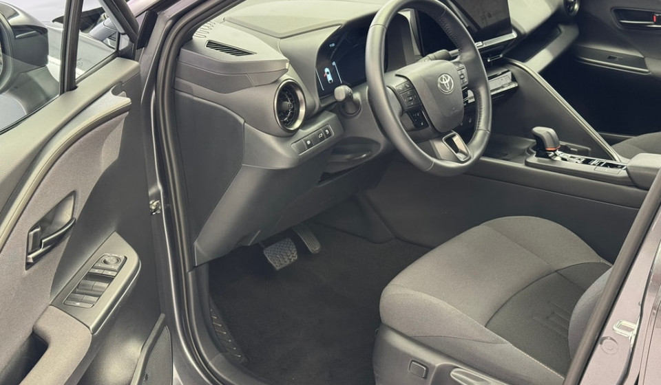 TOYOTA C-HR Hybrid 2.0 Trend AWD-i