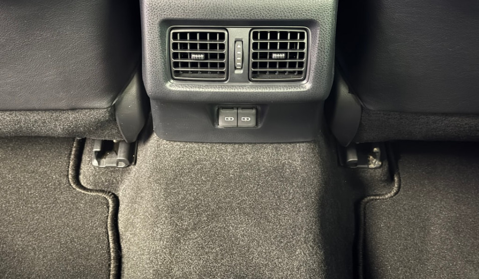TOYOTA Camry Hybrid 2.5 Premium