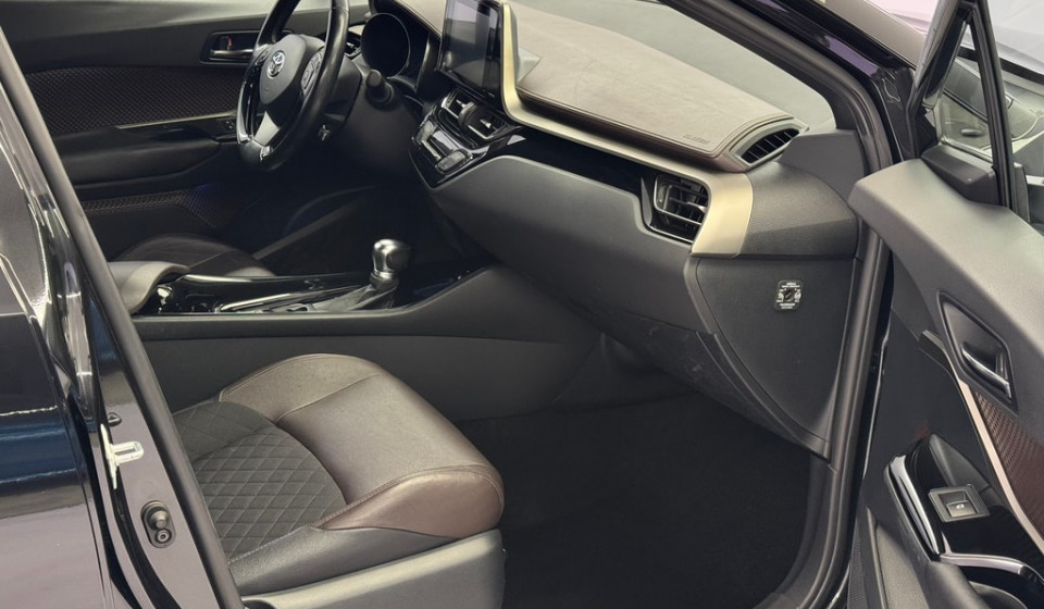 TOYOTA C-HR Hybrid 1.8 Premium