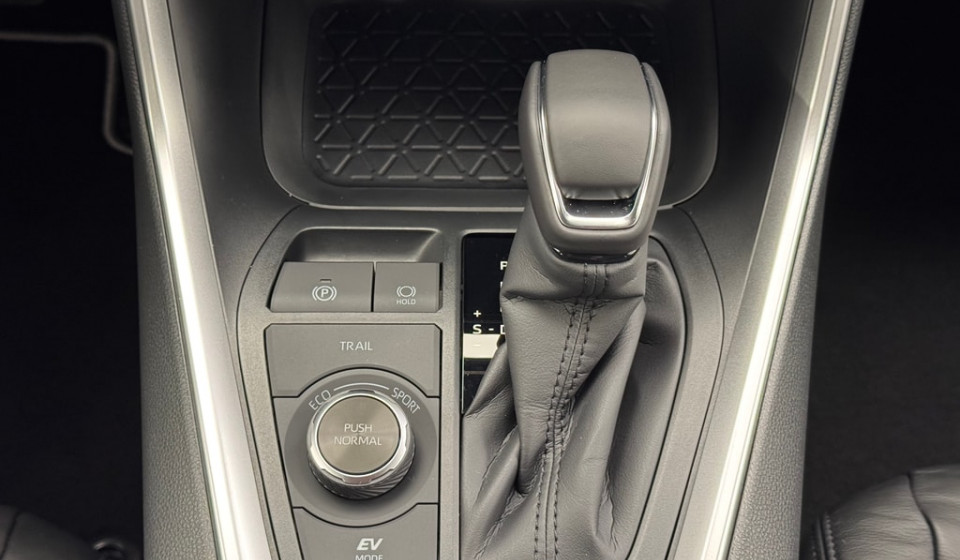 TOYOTA RAV-4 Hybrid 2.5 Comfort AWD-i