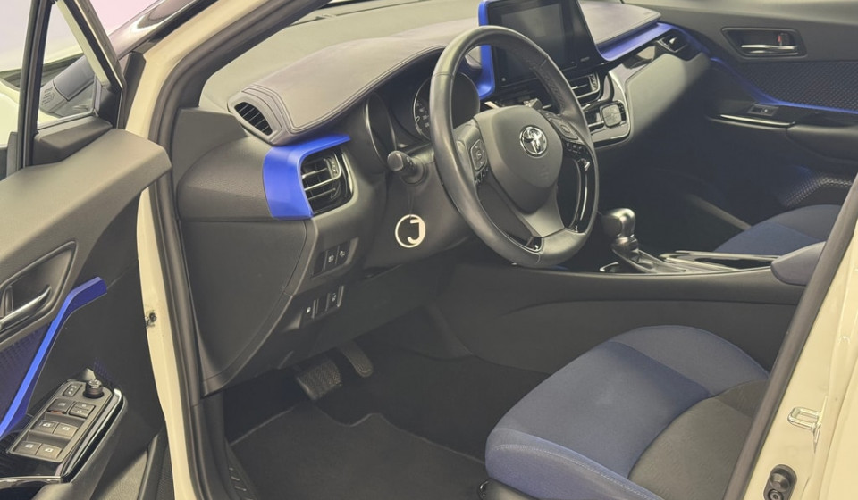 TOYOTA C-HR Hybrid 1.8 Style