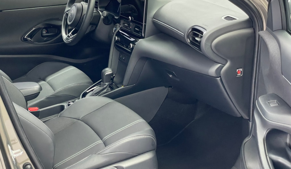 TOYOTA Yaris Cross Hybrid 1.5 Premiere Edition AWD-i