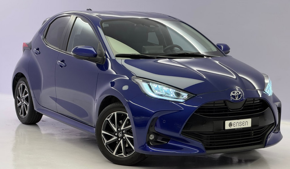 TOYOTA Yaris 1.5 Trend