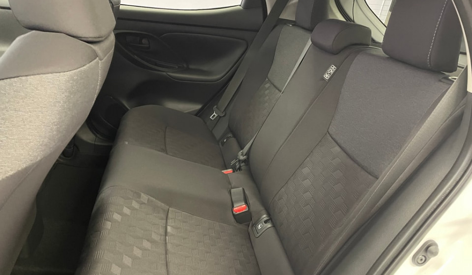TOYOTA Yaris Hybrid 1.5 Trend