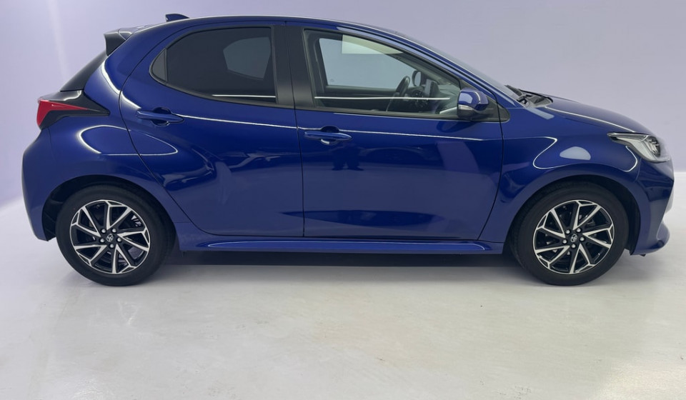 TOYOTA Yaris 1.5 Trend