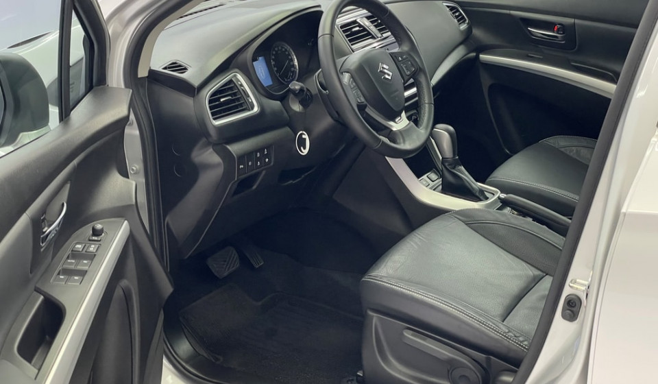 SUZUKI S-CROSS 1.4 T Generation Top Hybrid 4x4